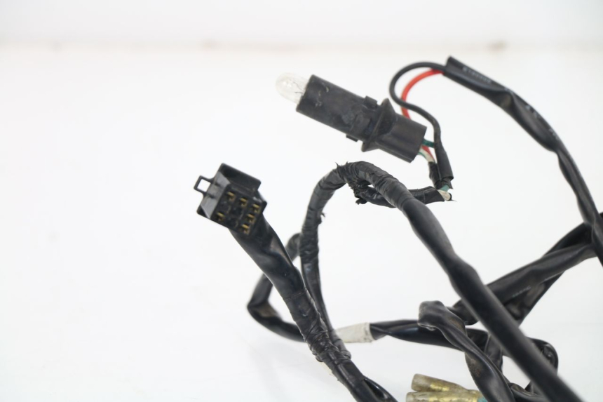 photo de FARO CABLEADO HONDA CBR R 125 (2011 - 2016) - Vista general del producto