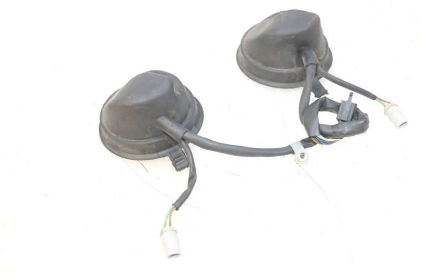 photo de FARO CABLEADO HONDA NSR R 125 (1994 - 2003) - Zoom estado de uso