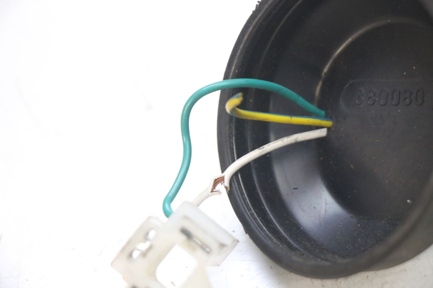 photo de FARO CABLEADO PEUGEOT ELYSTAR 50 (2002 - 2014) - Primer plano técnico