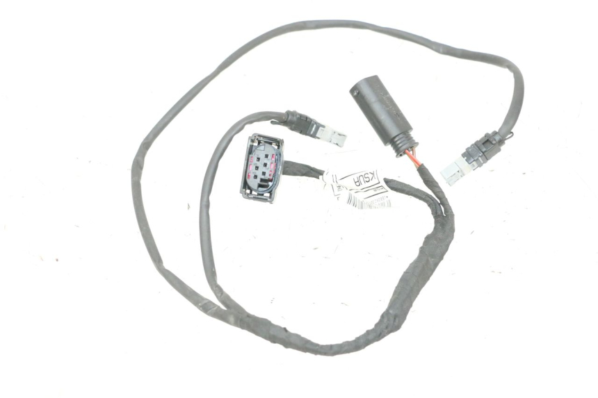 photo de FARO CABLEADO BMW R GS 1250 (2021 - 2024) - Estado de la superficie y material