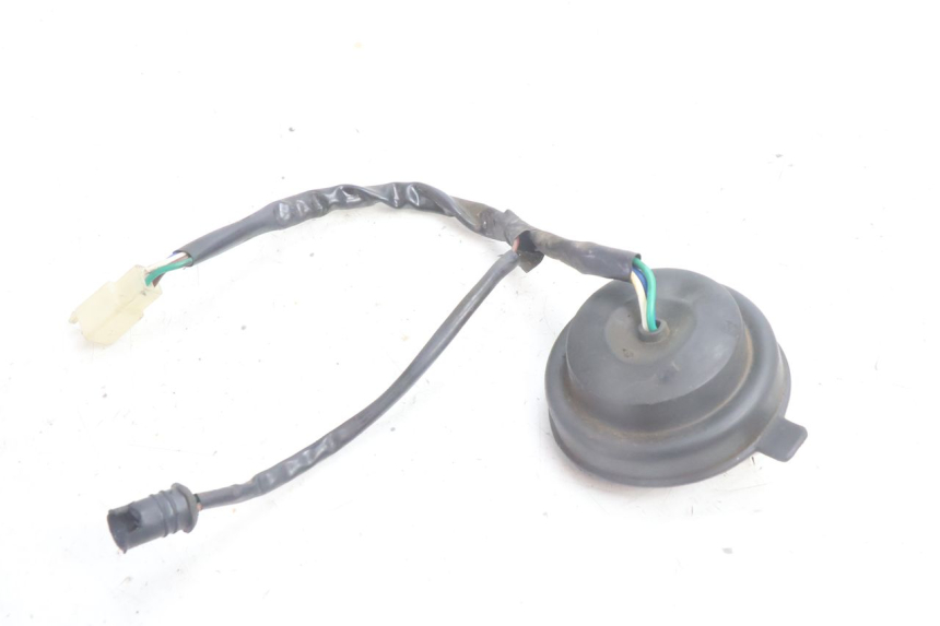 photo de FARO CABLEADO TNT MOTOR ROMA 10' 4T 50 (2007 - 2018) - Detalles de los puntos de fijación