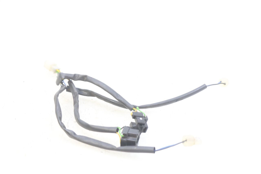photo de CABLEADO DEL FARO YAMAHA XMAX X-MAX 125 (2006 - 2009) - Zoom estado de uso