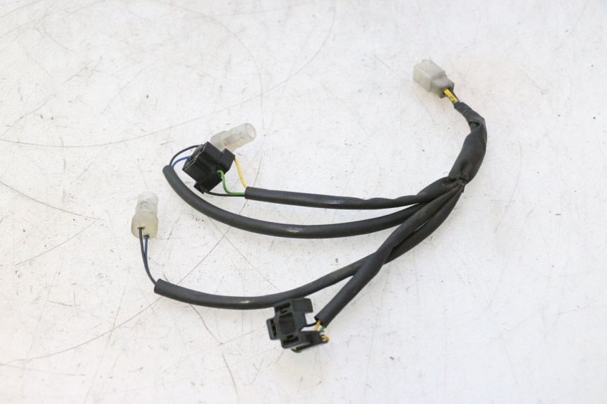 photo de CABLEADO DEL FARO YAMAHA XMAX X-MAX 125 (2006 - 2009) - Zoom estado de uso