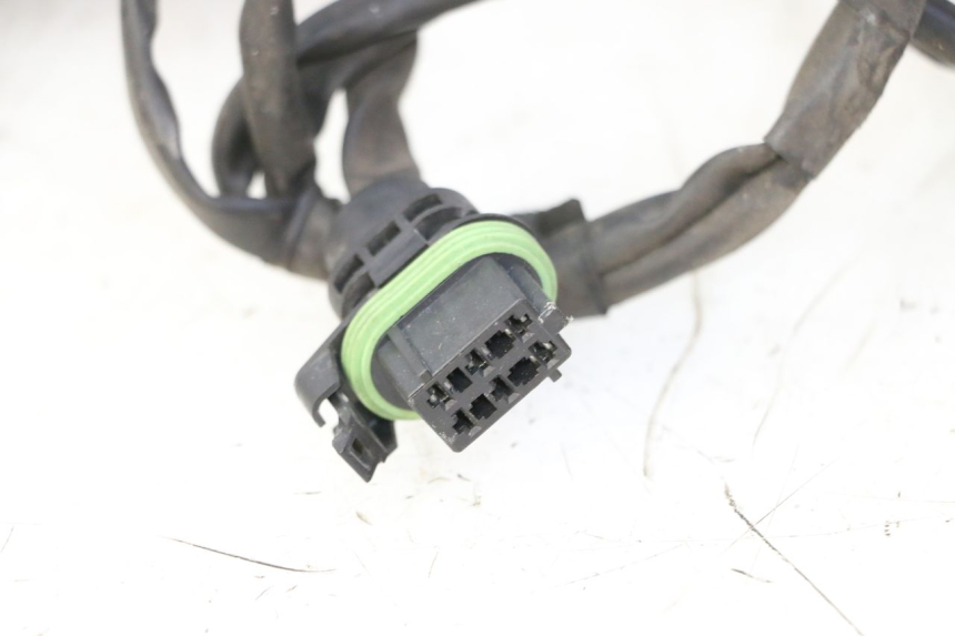photo de CABLEADO DEL FARO PIAGGIO X9 EVOLUTION 125 (2003 - 2007) - Zoom estado de uso