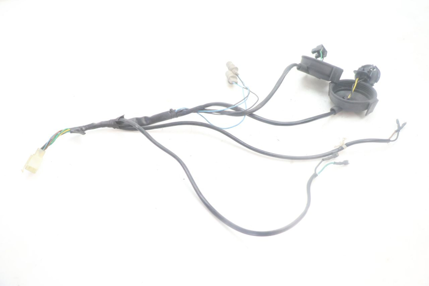 photo de FARO CABLEADO YAMAHA YP MAJESTY 125 (2007 - 2010) - Detalle de la pieza