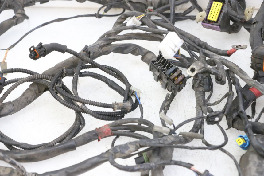 photo de CABLEADO PIAGGIO MP3 125 (2006 - 2014) - Inspección visual detallada