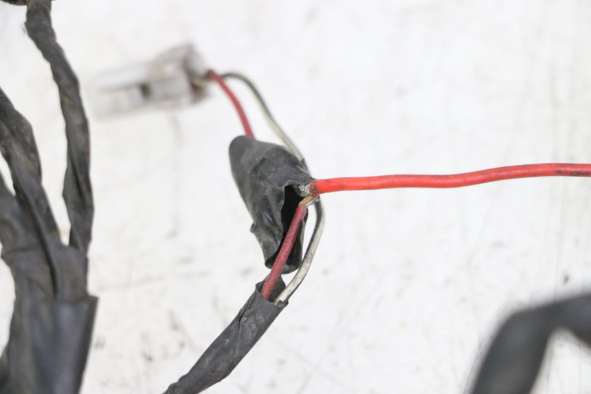 photo de CABLEADO PIAGGIO MP3 125 (2006 - 2014) - Recambio usado revisado