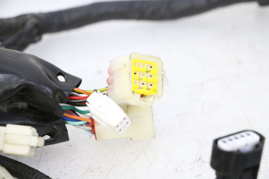 photo de CABLEADO MAG POWER R-STREET 50 (2016 - 2025) - Características distintivas