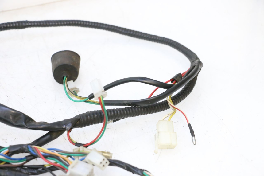 photo de CABLEADO YIYING RETRO 50 (2008 - 2017) - Primer plano técnico