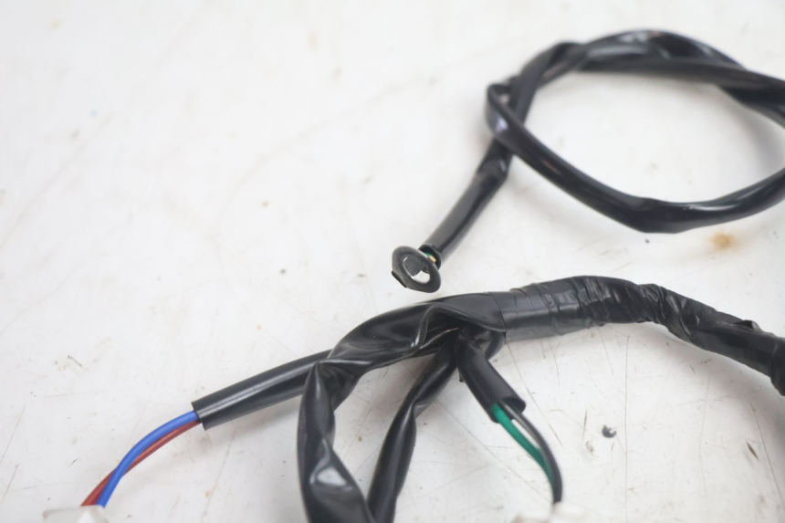 photo de CABLEADO APOLLO RFZ 150 - Otra perspectiva