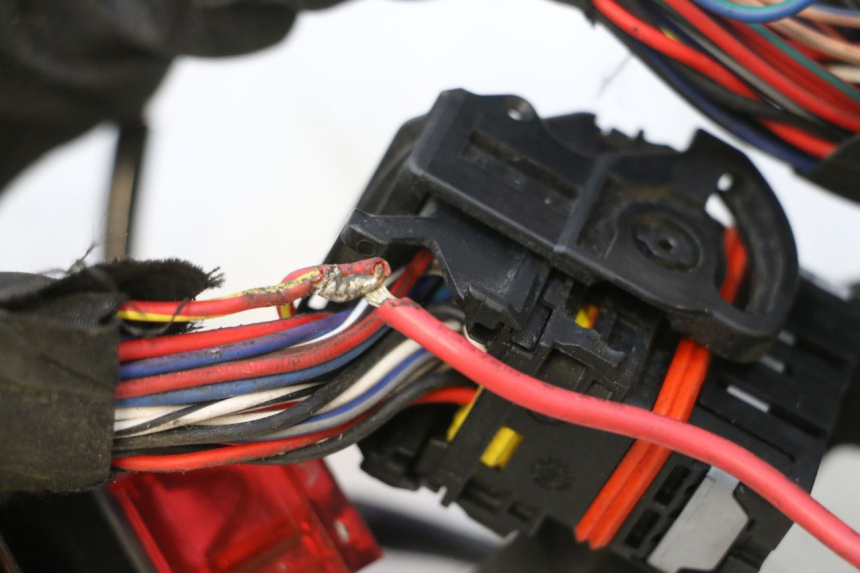 photo de CABLEADO HARLEY DAVIDSON ROAD GLIDE FLTRXSE 1920 (2018 - 2022) - Ángulo de visión alternativo