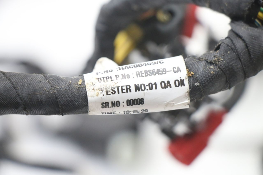 photo de CABLEADO ROYAL ENFIELD HYMALAYAN 410 (2016 - 2023) - Enfoque en la estructura