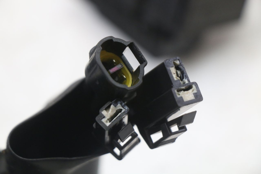 photo de CABLEADO ROYAL ENFIELD SCRAM 411 (2022 - 2024) - Recambio usado revisado