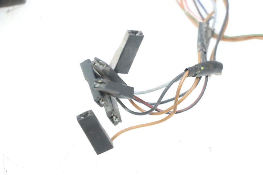photo de CABLEADO MZ RT 125 (2000 - 2008) - Primer plano de alta resolución