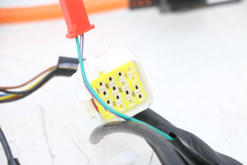 photo de CABLEADO BAIKU SAKURA 1 (2021 - 2025) - Estado de la superficie y material