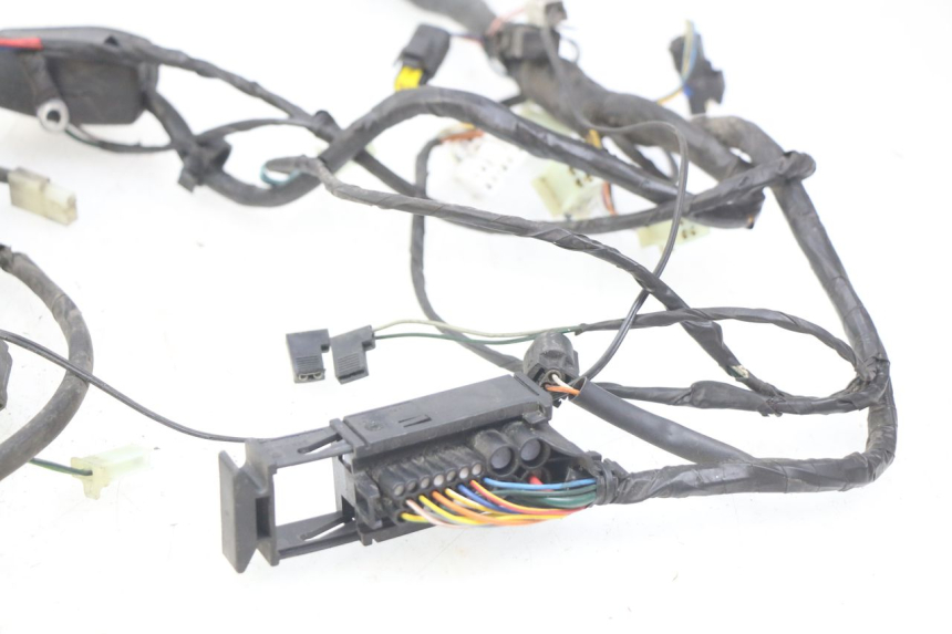 photo de CABLEADO PEUGEOT SATELIS 125 (2006 - 2009) - Estado de la superficie y material