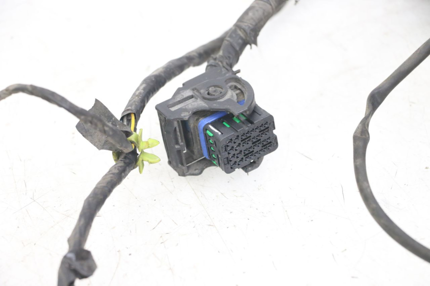 photo de CABLEADO PEUGEOT SATELIS 125 (2006 - 2009) - Otra perspectiva