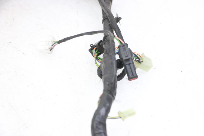 photo de CABLEADO PEUGEOT SATELIS 125 (2013 - 2018) - Estado de la superficie y material