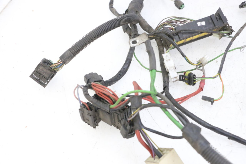 photo de CABLEADO PEUGEOT SATELIS 125 (2013 - 2018) - Estado de la superficie y material