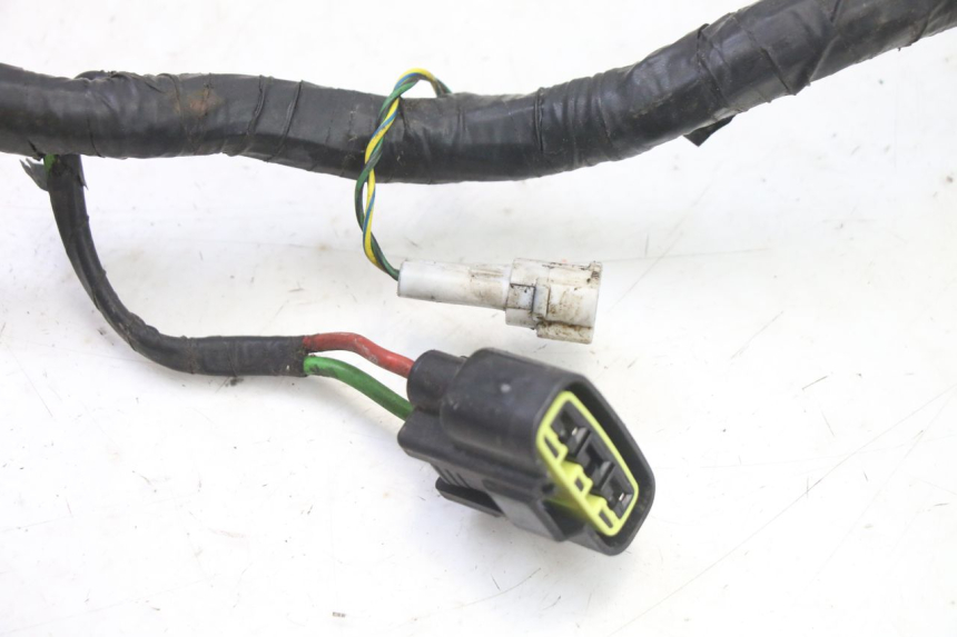 photo de CABLEADO PEUGEOT SATELIS 125 (2013 - 2018) - Estado de la superficie y material