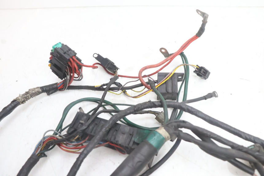 photo de CABLEADO PEUGEOT SATELIS 125 (2006 - 2009) - Estado de la superficie y material