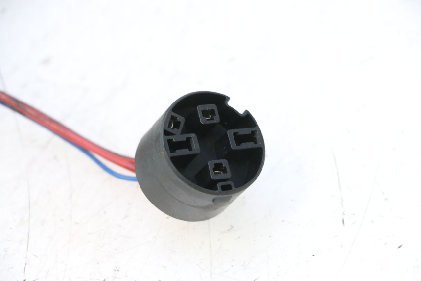 photo de CABLEADO PEUGEOT SATELIS 125 (2006 - 2009) - Zoom sobre los componentes