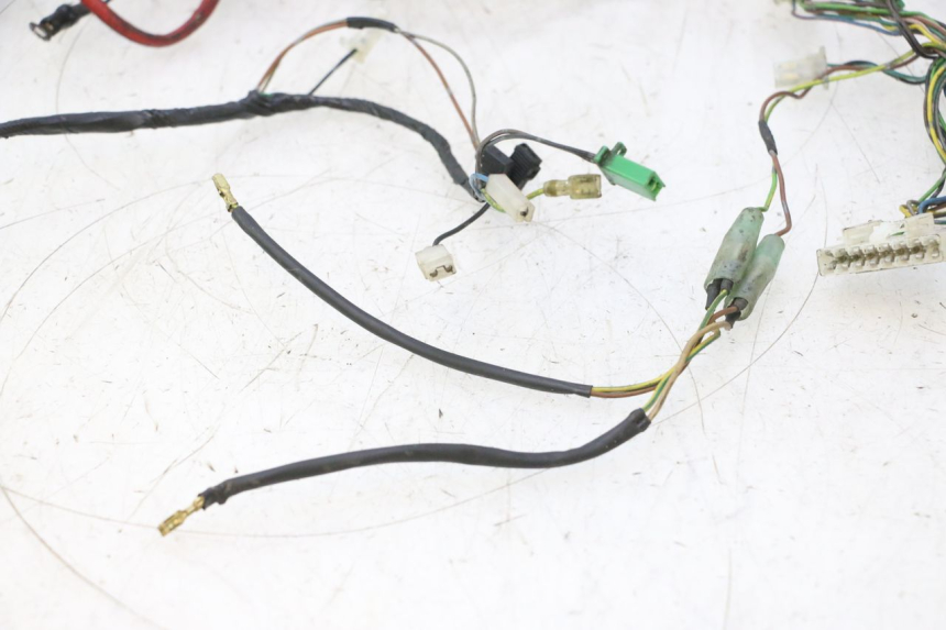 photo de CABLEADO YAMAHA SLIDER 50 (1999 - 2004) - Detalles de los puntos de fijación