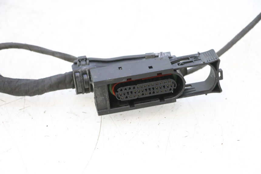 photo de CABLEADO CAN-AM SPYDER RS 1000 (2008 - 2012) - Detalles de los puntos de fijación