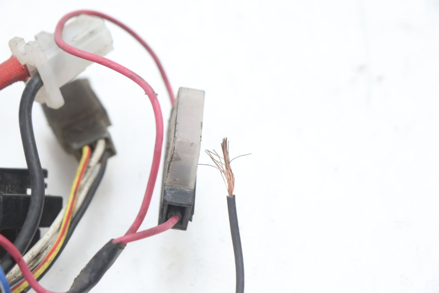 photo de CABLEADO MBK STUNT NAKED 50 (2004 - 2018) - Primer plano técnico