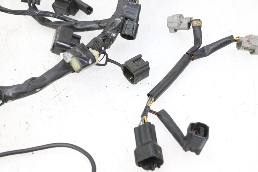 photo de CABLEADO SUZUKI SV S 650 (2003 - 2009) - Perfil de la pieza de repuesto