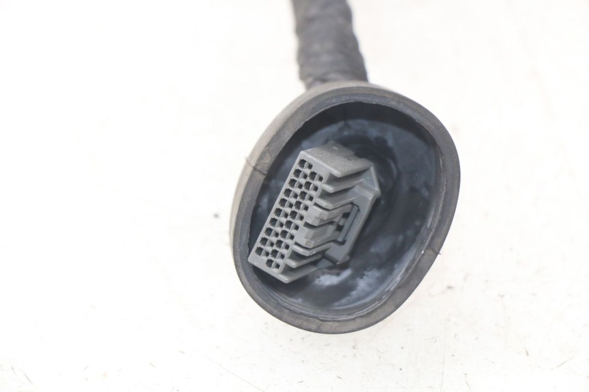 photo de CARENADO FRONTAL CABLEADO YAMAHA FJR ABS 1300 (2006 - 2012) - Vista general del producto