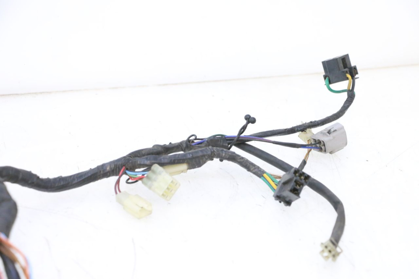 photo de CARENADO FRONTAL CABLEADO YAMAHA FJR 1300 (2001 - 2005) - Otra vista del artículo