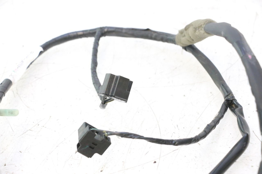 photo de CARENADO FRONTAL CABLEADO YAMAHA FZ8 800 (2010 - 2016) - Otra perspectiva