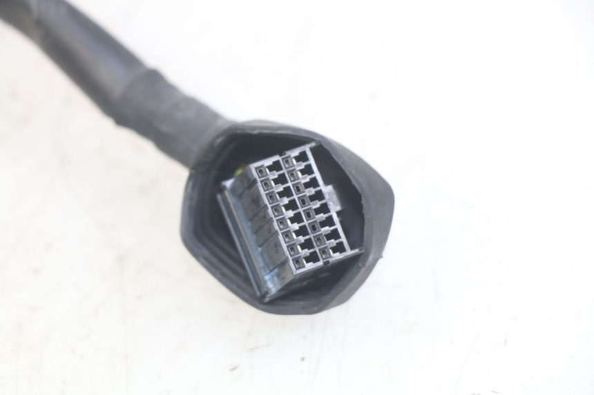 photo de ARNÉS DE CABEZA DE HORQUILLA YAMAHA MT ABS 125 (2014 - 2018) - Otra perspectiva