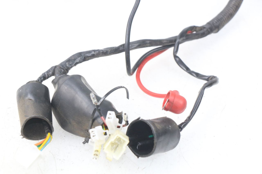 photo de CABLEADO BAOTIAN TRAVEL SPIRIT 50 (2010 - 2012) - Detalles de los puntos de fijación