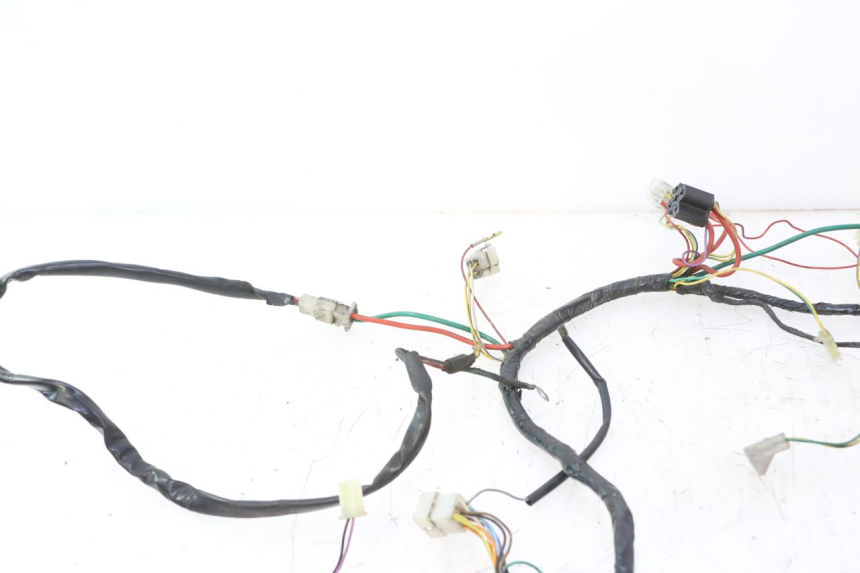 photo de CABLEADO PEUGEOT TREKKER 50 (1995 - 2004) - Primer plano de alta resolución