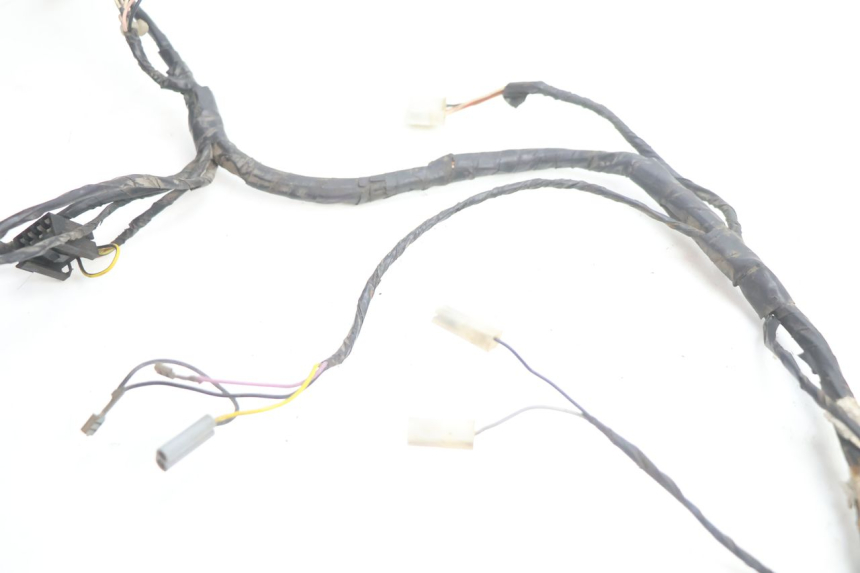 photo de CABLEADO PIAGGIO TYPHOON 50 (2000 - 2009) - Primer plano técnico