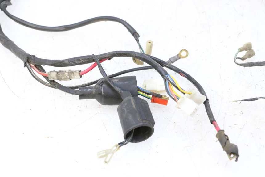photo de CABLEADO PEUGEOT V-CLIC VCLIC 50 (2007 - 2013) - Primer plano técnico
