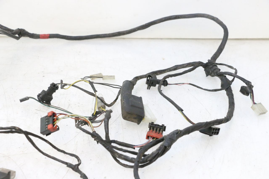 photo de CABLEADO PIAGGIO VESPA S 2T 50 (2007 - 2014) - Detalles de los puntos de fijación