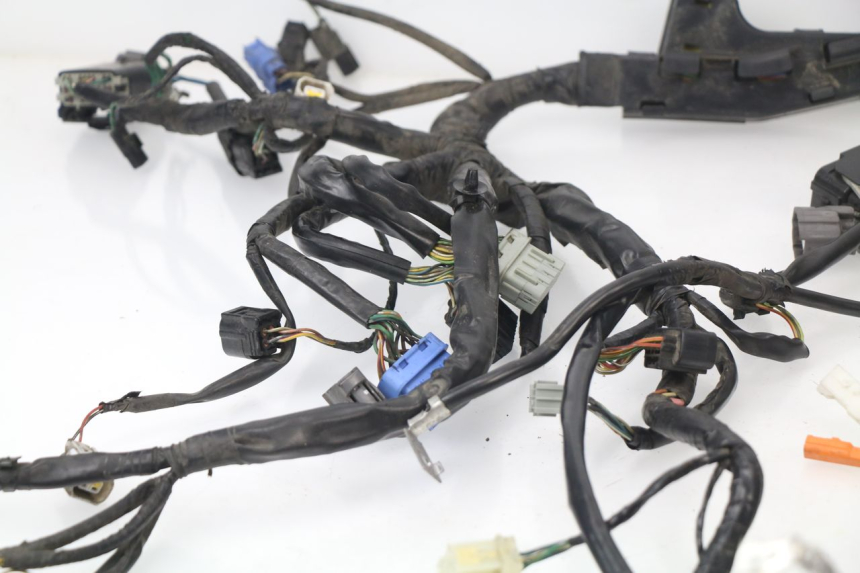 photo de CABLEADO HONDA VFR F 1200 (2010 - 2015) - Primer plano técnico