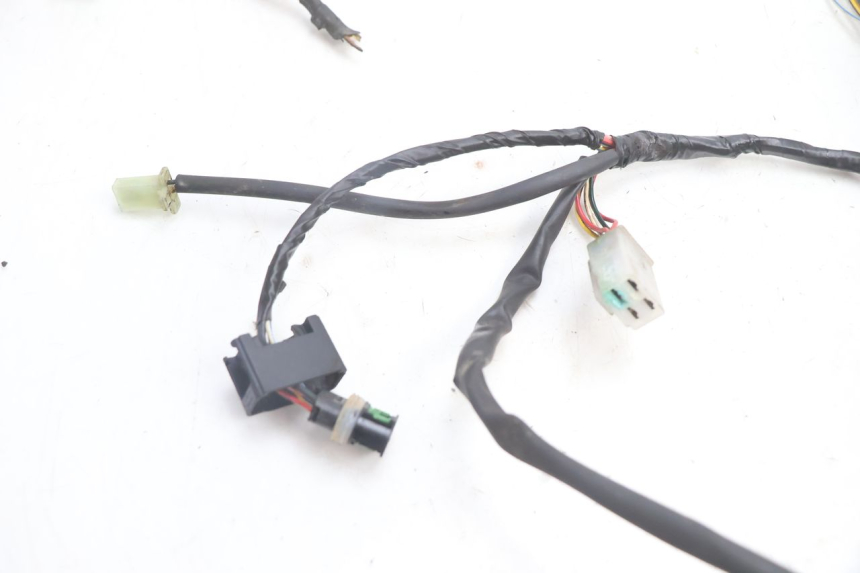 photo de CABLEADO PEUGEOT VIVACITY 50 (2004 - 2009) - Detalles de los puntos de fijación