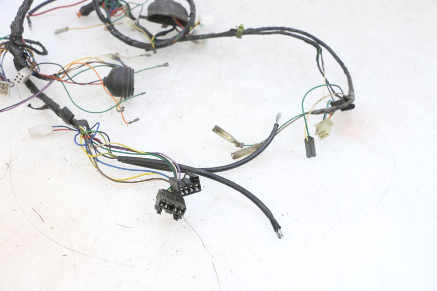 photo de CABLEADO PEUGEOT VIVACITY 100 (1999 - 2008) - Otra perspectiva