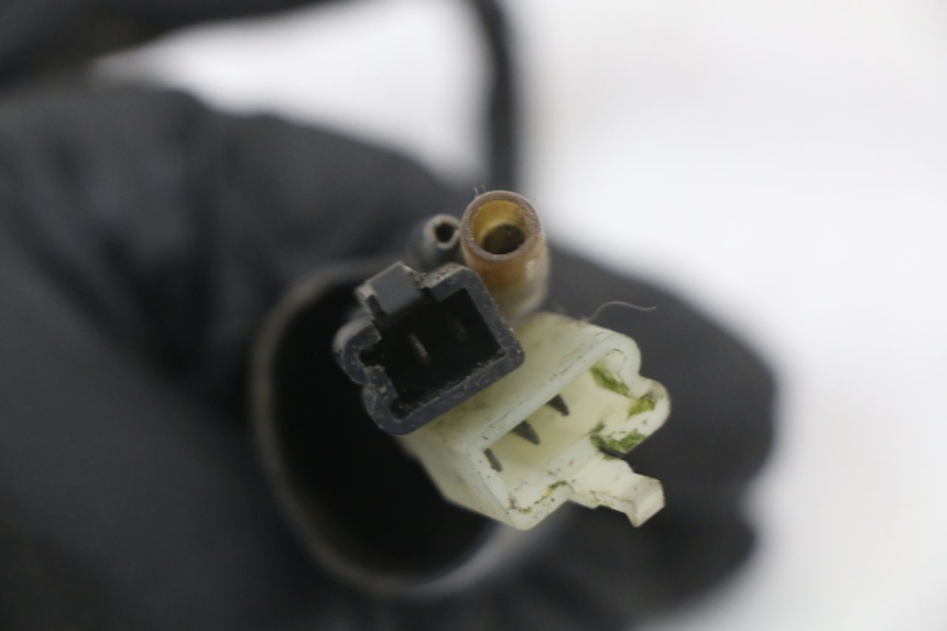 photo de CABLEADO DAELIM VL DAYSTAR 125 (2000 - 2011) - Zoom sobre los componentes