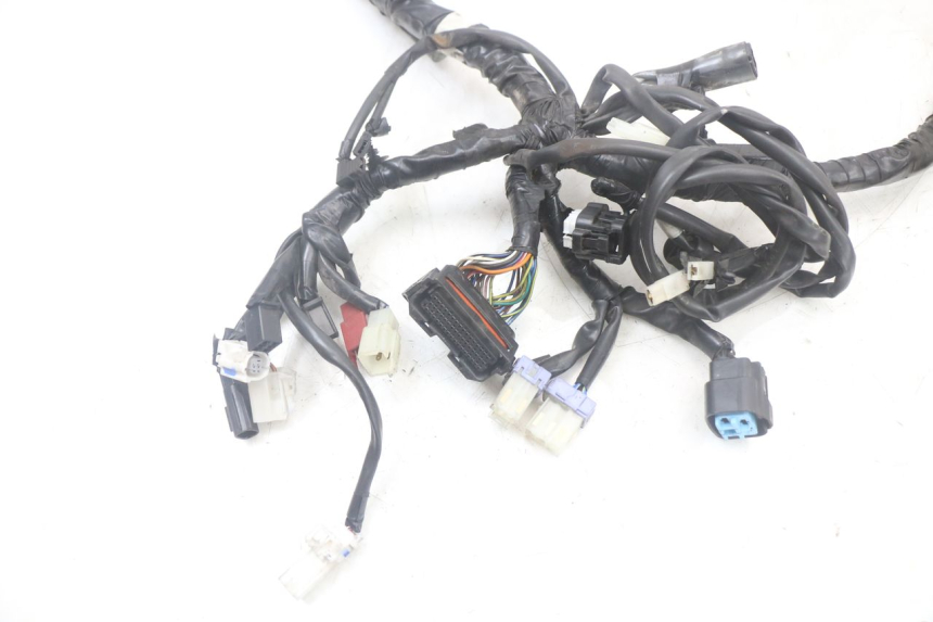 photo de CABLEADO YAMAHA XMAX X-MAX ABS 125 (2017 - 2020) - Zoom estado de uso