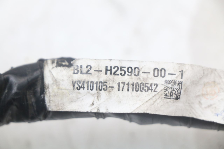 photo de CABLEADO YAMAHA XMAX X-MAX ABS 125 (2017 - 2020) - Estado de la superficie y material