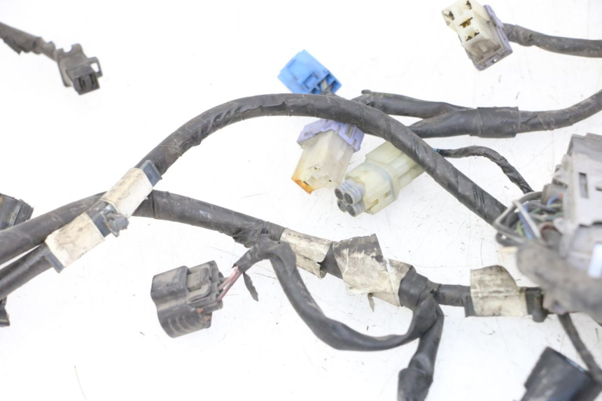 photo de CABLEADO YAMAHA X-MAX XMAX ABS 250 (2010 - 2012) - Estado de la superficie y material