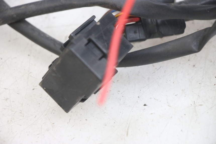 photo de CABLEADO YAMAHA X-MAX XMAX 250 (2006 - 2009) - Características distintivas