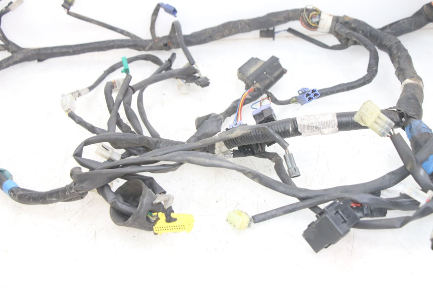 photo de CABLEADO YAMAHA X-MAX XMAX 250 (2006 - 2009) - Primer plano técnico