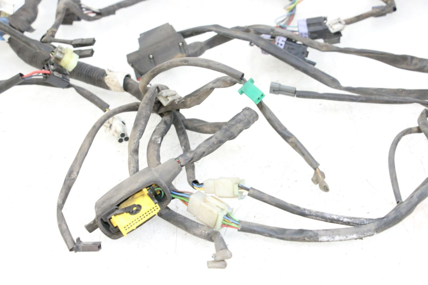 photo de CABLEADO YAMAHA XMAX X-MAX 125 (2006 - 2009) - Zoom estado de uso