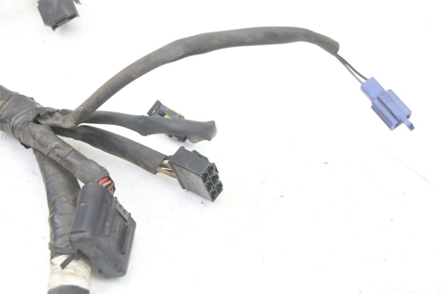 photo de CABLEADO YAMAHA X-MAX XMAX 125 (2010 - 2013) - Otra perspectiva